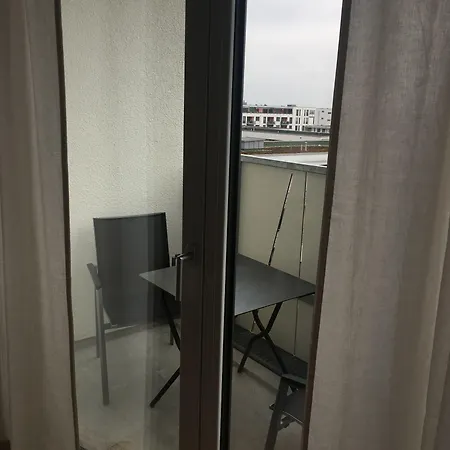 Premium Messe アパートホテル