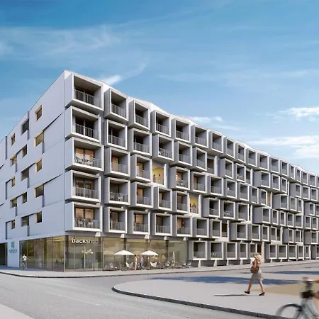 Premium Messe アパートホテル