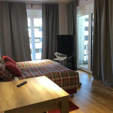 Premium Messe アパートホテル 3*