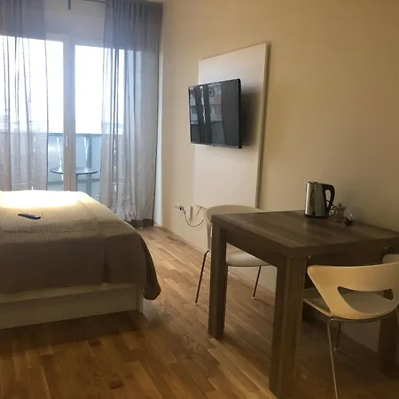 Premium Messe アパートホテル 3*