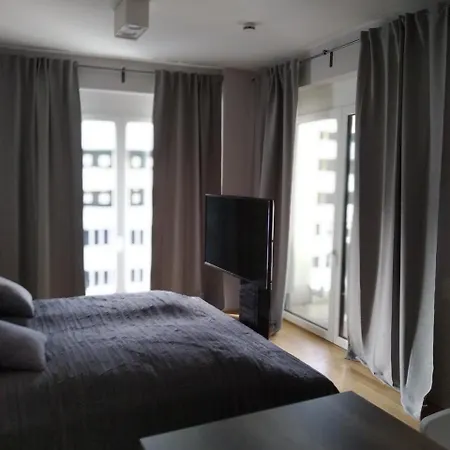 アパートホテル Premium Messe