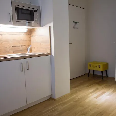 Premium Messe Aparthotel 3*