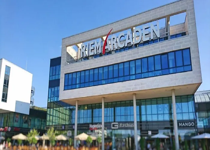 アパートホテル Premium Messe
